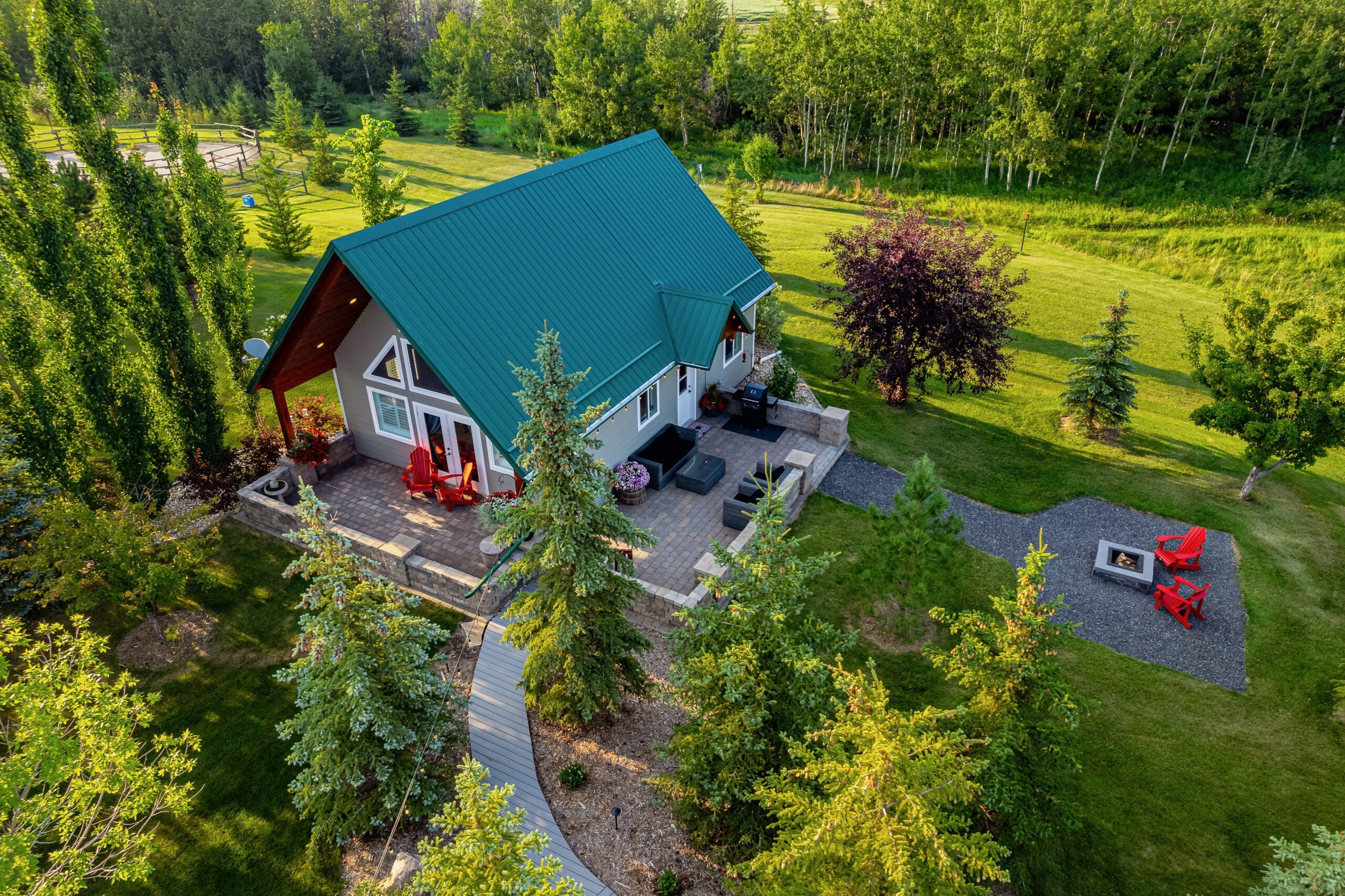 Nature Retreat near Elk Island National Park & Edmonton, Alberta