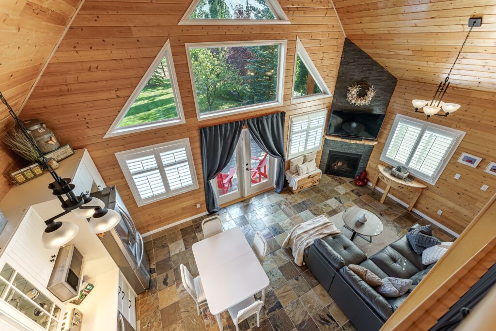 Private executive accommodation near Fort Saskatchewan
