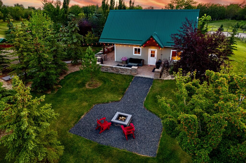 Beaver Hills Retreat Exterior